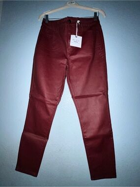 Women’s Burgundy Coated Denim - Slim Tapered Fit